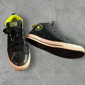 Converse All Star Black and green mid mens’s Sneakers size 7